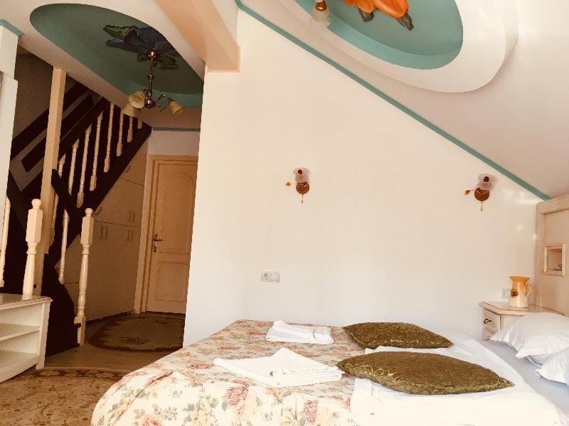Leaganul Bucovinei Guest House Suceava Habitación foto